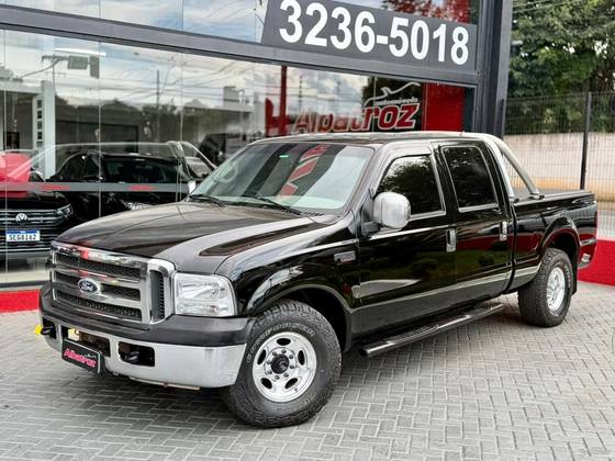 FORD F-250 4.2 XLT 4X2 CD TURBO INTERCOOLER DIESEL 4P MANUAL FORD F-250 4.2 XLT 4X2 CD TURBO INTERCOOLER DIESEL 4P MANUAL